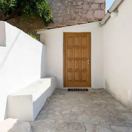 Luxury With Terrace Ladovina * Jelsa (Hvar)